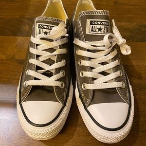 Converse All-Star Sneakers (Size 8)